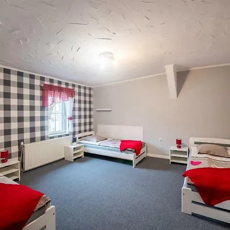 Apartment Admarmal *